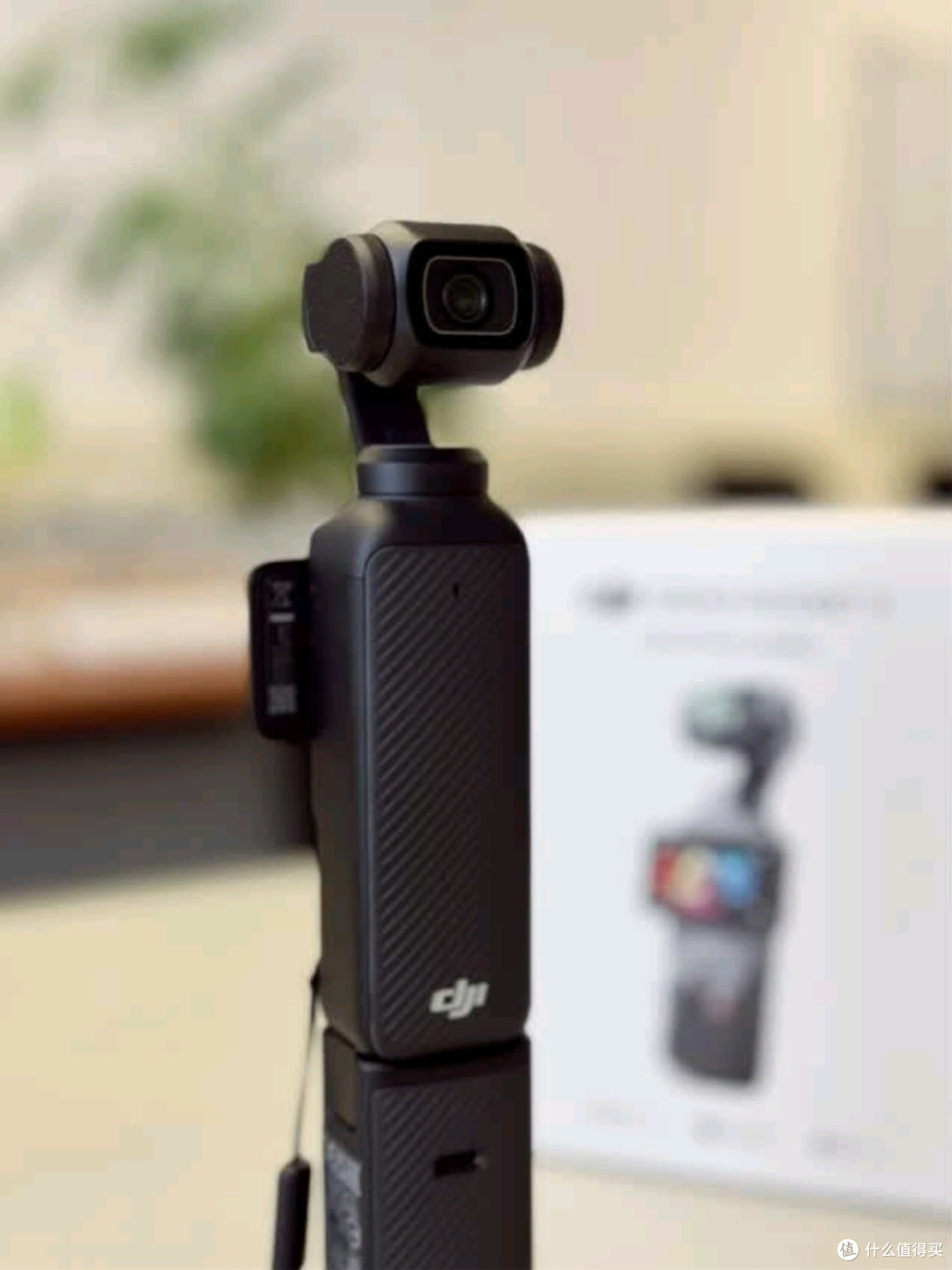 大疆DJI Osmo标准版:一英寸口袋云台相机,旅游Vlog新宠儿