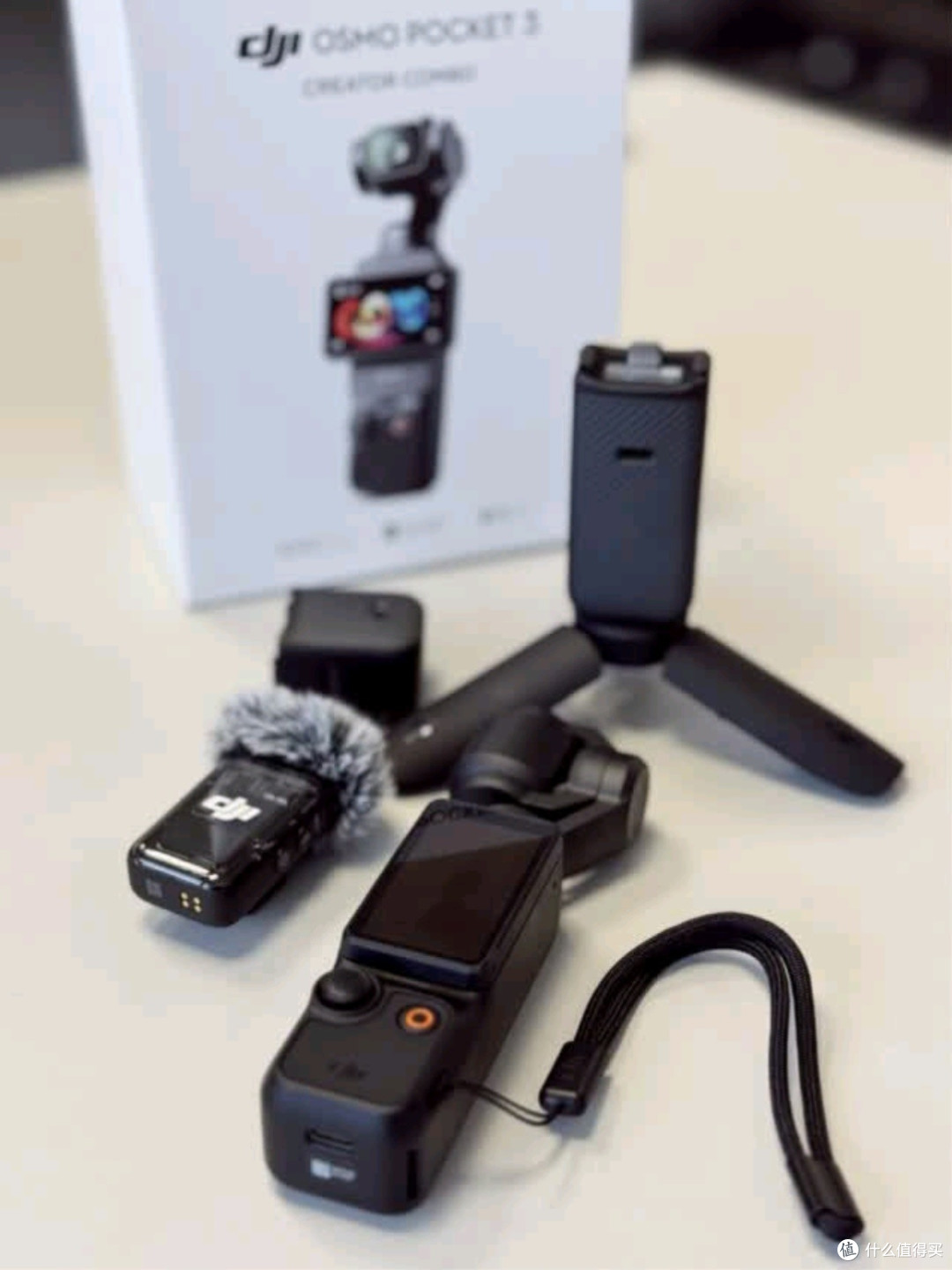 大疆DJI Osmo标准版:一英寸口袋云台相机,旅游Vlog新宠儿