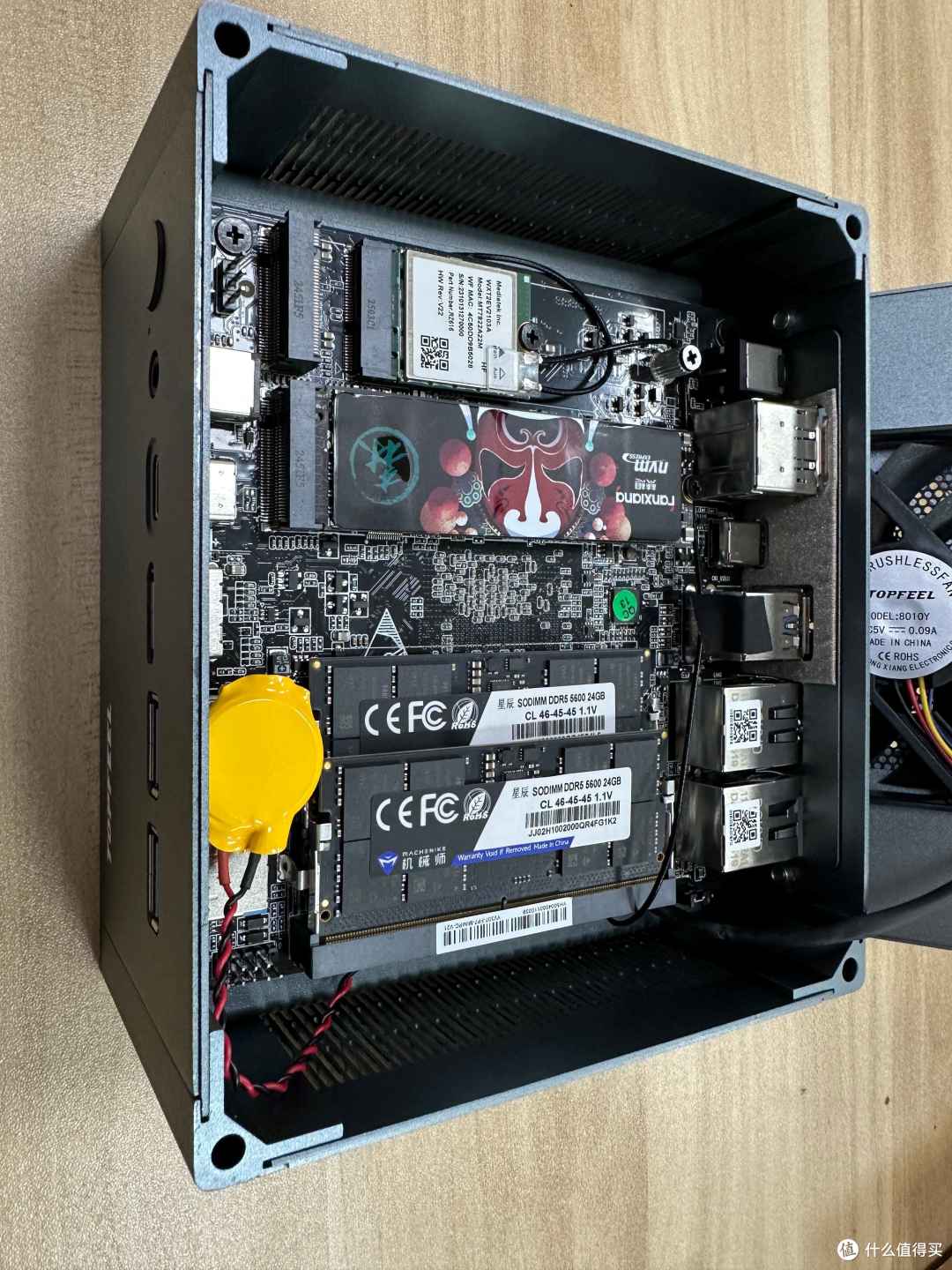 极夜小主机T8130M上手体验