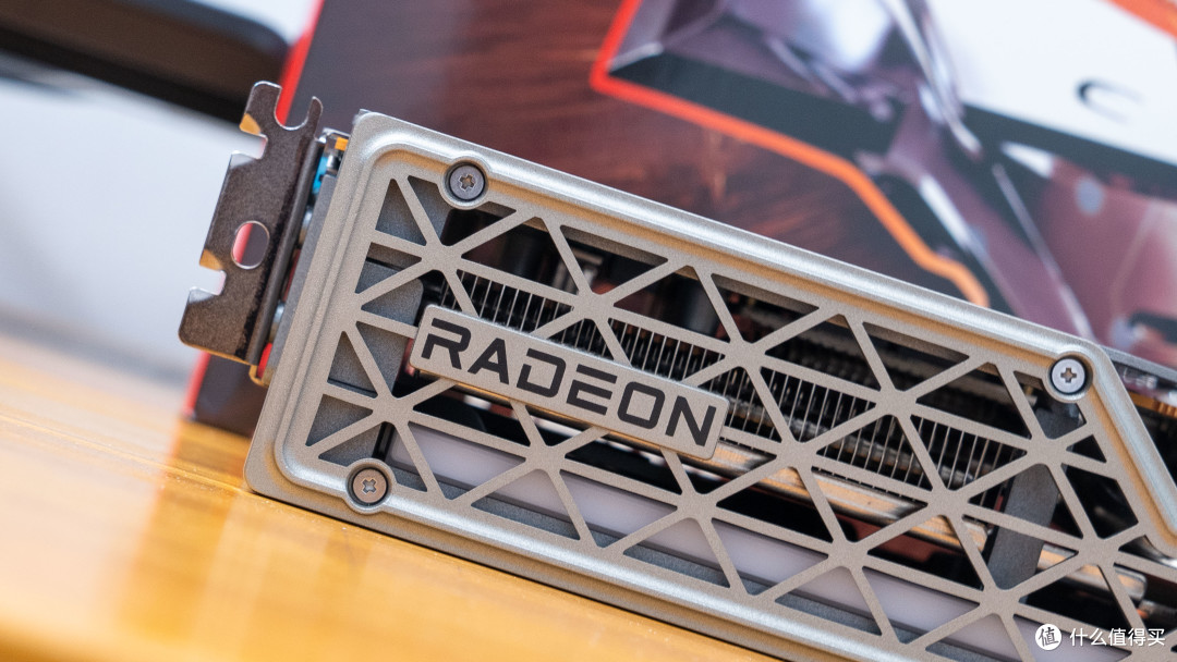 16GB显存的60系显卡:蓝宝石 RX 9060 XT 16GB显卡评测