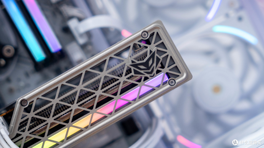 16GB显存的60系显卡:蓝宝石 RX 9060 XT 16GB显卡评测