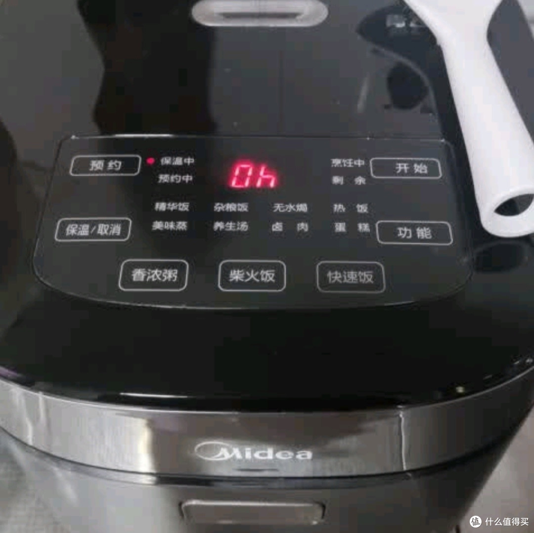 美的MB-4E86电饭煲:家庭烹饪的智慧之选