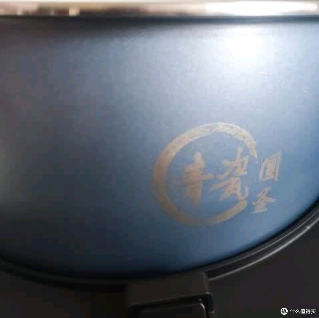 美的MB-4E86电饭煲:家庭烹饪的智慧之选
