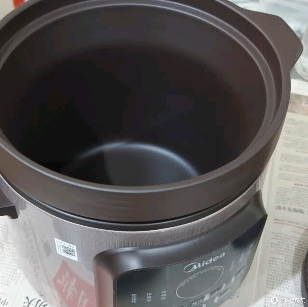 美的7L快炖电炖锅:家庭煲汤的明智之选