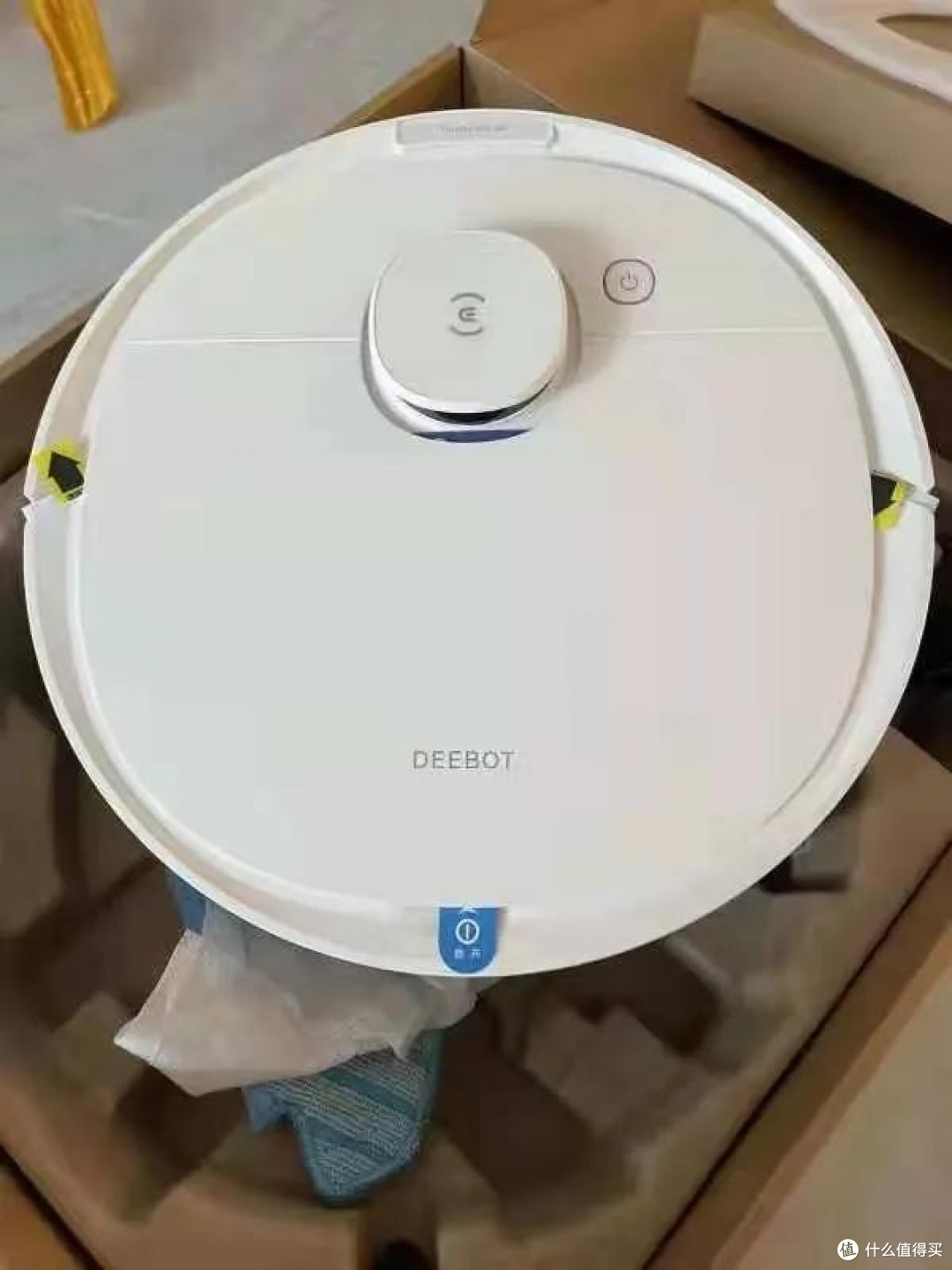 科沃斯N8 Pro:精准避障与除菌湿拖