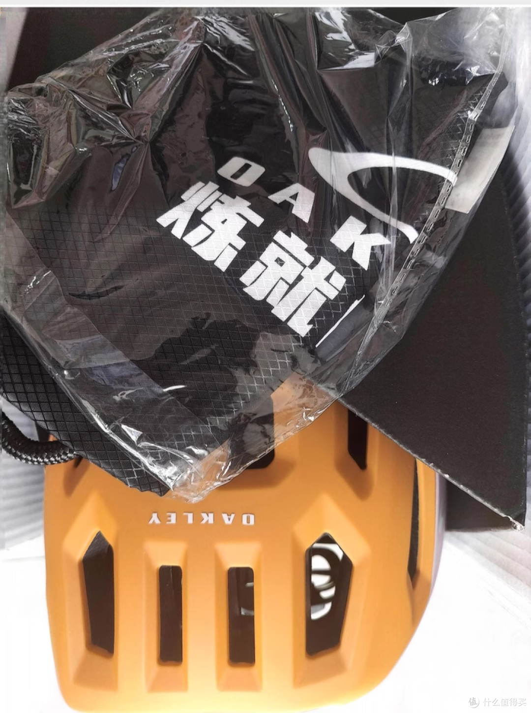 欧克利骑行头盔,颜值与实力并存!😎