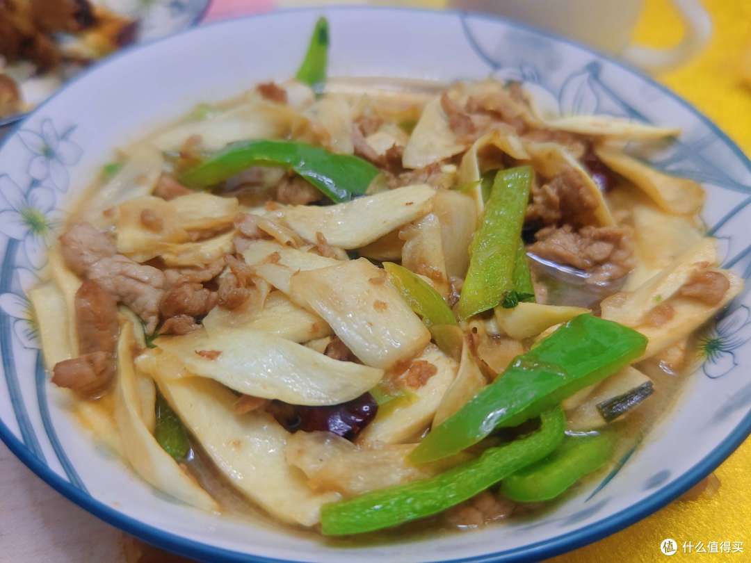茭白青椒炒肉