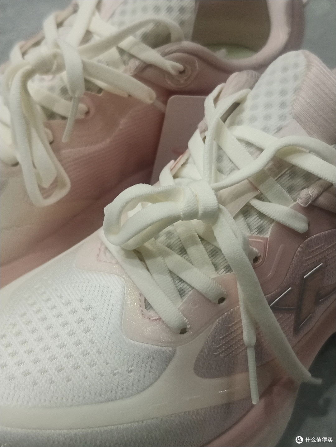 618运动装备推荐:跑步鞋与健身服