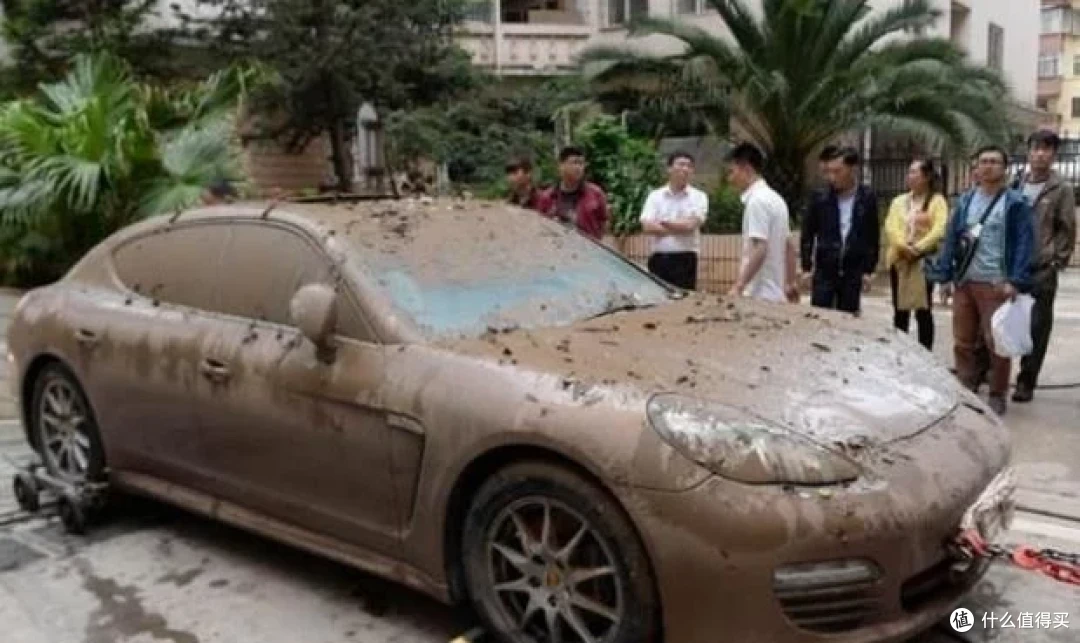 2 万一辆的 “泡水豪车” 能买吗?听维修师傅说完