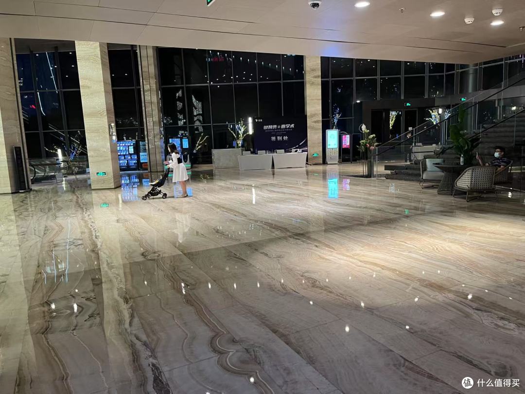 杭州钱江万豪随记:打工人的江景偷闲——上