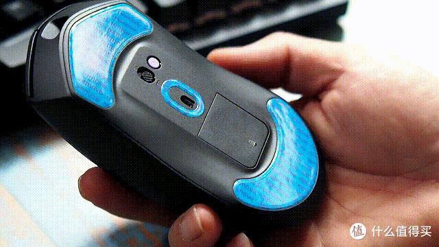 双模轻量化高精度电竞鼠标,我选雷柏VT7系列。