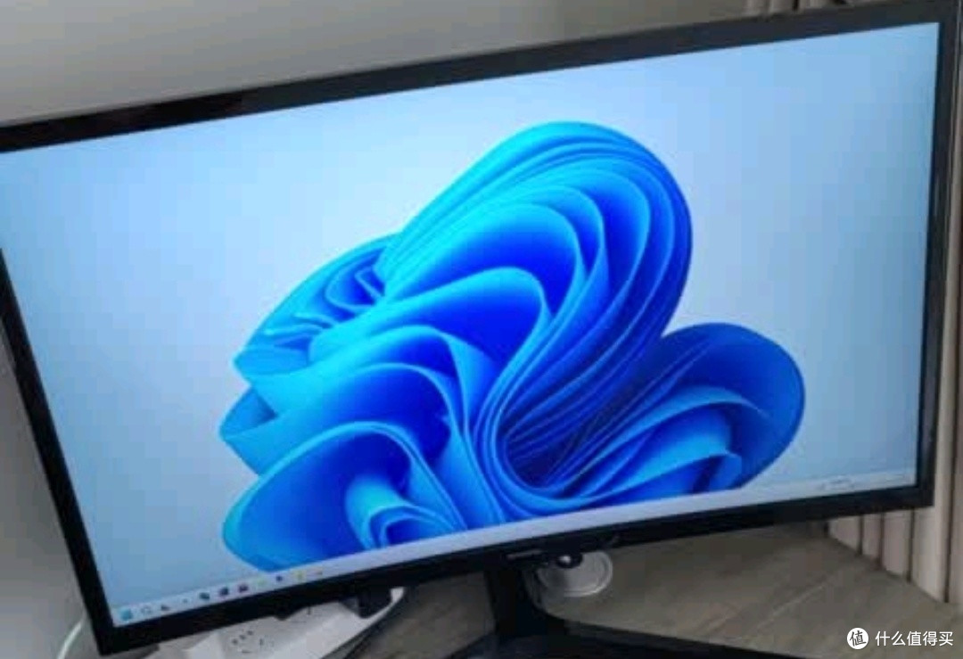 三星24英寸 S36GD 100Hz FHD 曲面 高对比度 护眼 LS24D366GACXXF