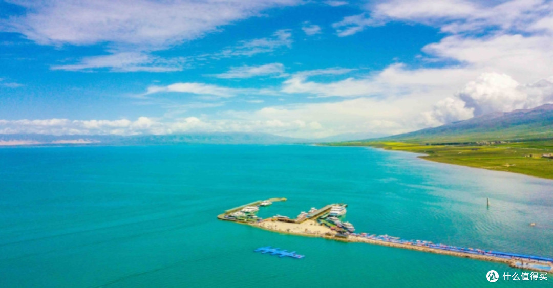 青海茶卡盐湖旅游攻略：邂逅“天空之镜”的纯净与梦幻