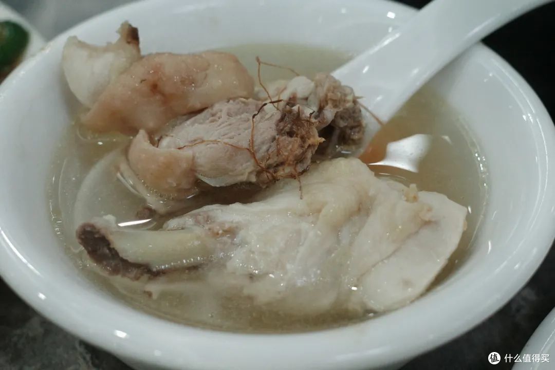 这座美食遍地开花的小城，怎么能好吃到这种程度还没被人发现啊！