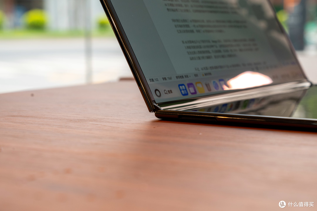 华为MateBook Fold深度体验:史上最特别,PC大革命?