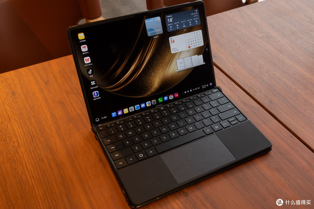 华为MateBook Fold深度体验:史上最特别,PC大革命?