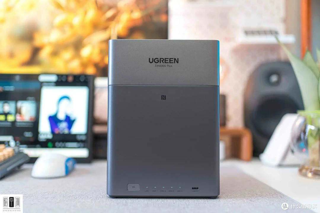 绿联DH4300 Plus:家庭数据枢纽新选择,影音、相册、共享全搞定