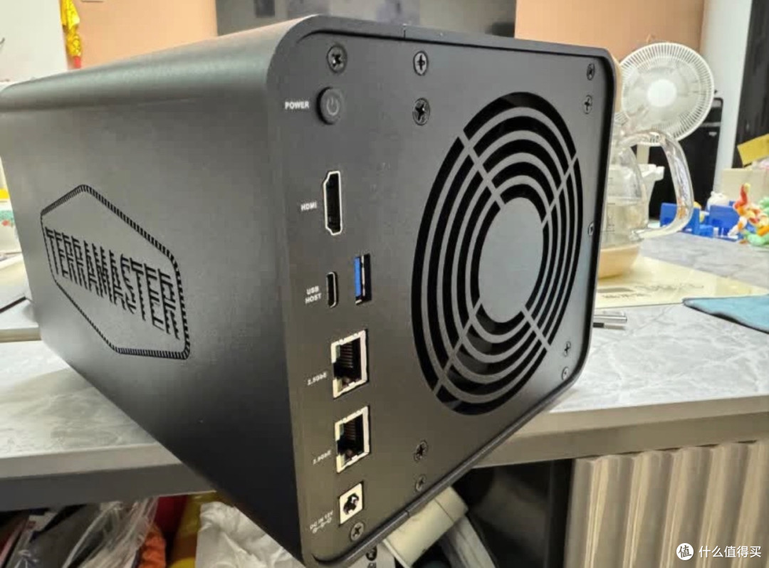 我的数据管家:铁威马F4-424 16G NAS