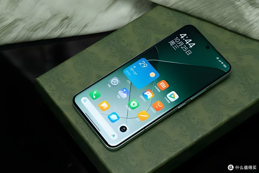 小米“不讲武德”,骁龙8Gen4芯+澎湃OS+5400mAh,618活动大降价