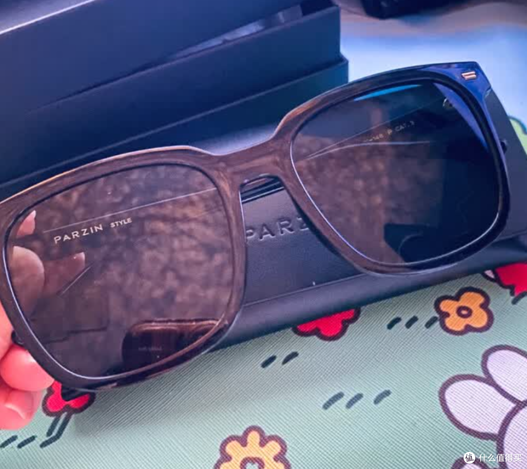 挑花眼入的墨镜,竟成我夏日救命神器!