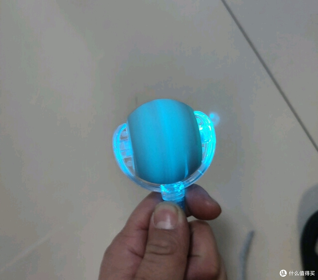 【智能突突球·红色遛宠神器】自动逗猫+遛狗双模式!