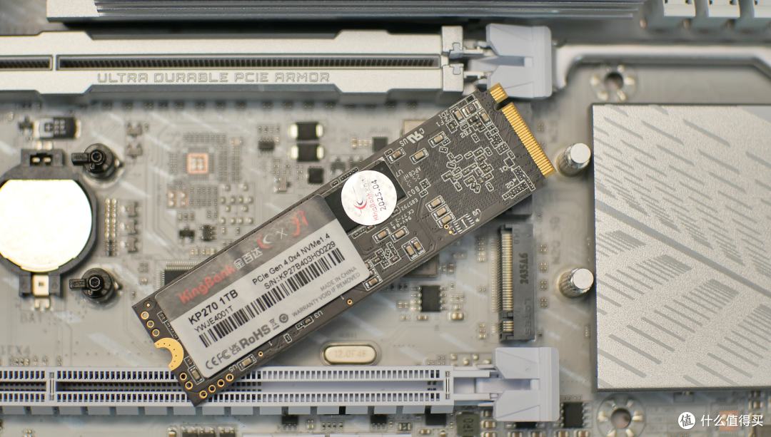 PCIe4大容量高速固态回归正常价位,金百达固态KP270实测分享