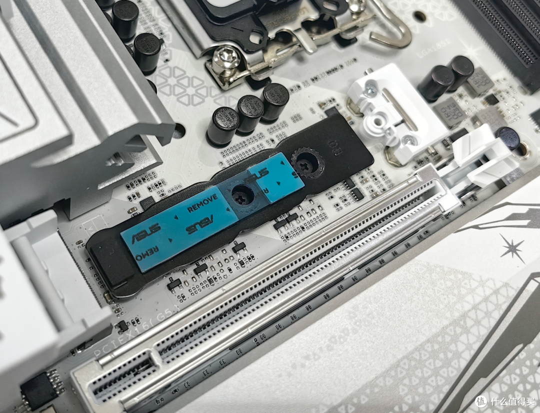Ultra 265K处理器搭配ROG B860G主板后不到1400,就算炸了也香啊