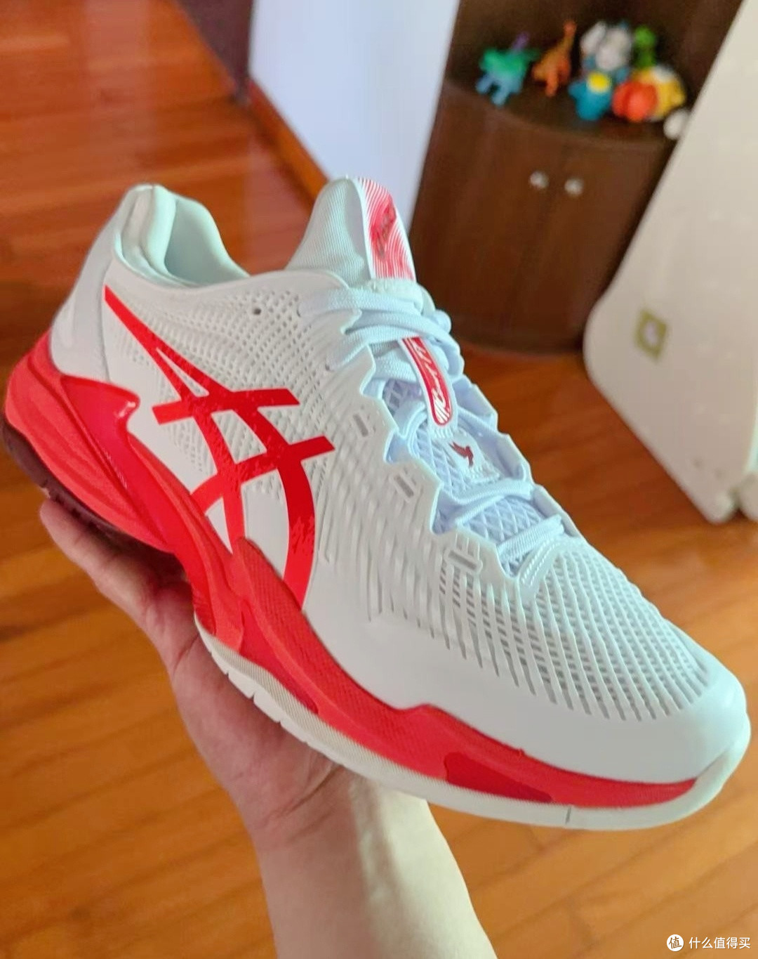 Asics Court FF 3 Novak 网球鞋:德约科维奇代言款,颜值与实力并存的网球装备