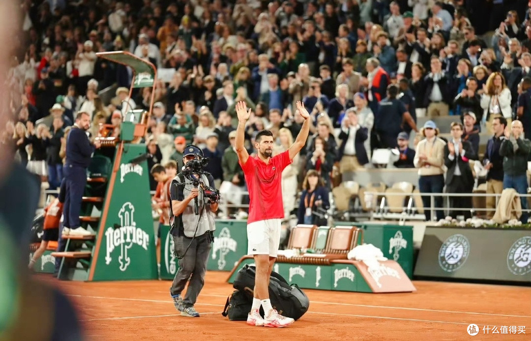Asics Court FF 3 Novak 网球鞋:德约科维奇代言款,颜值与实力并存的网球装备
