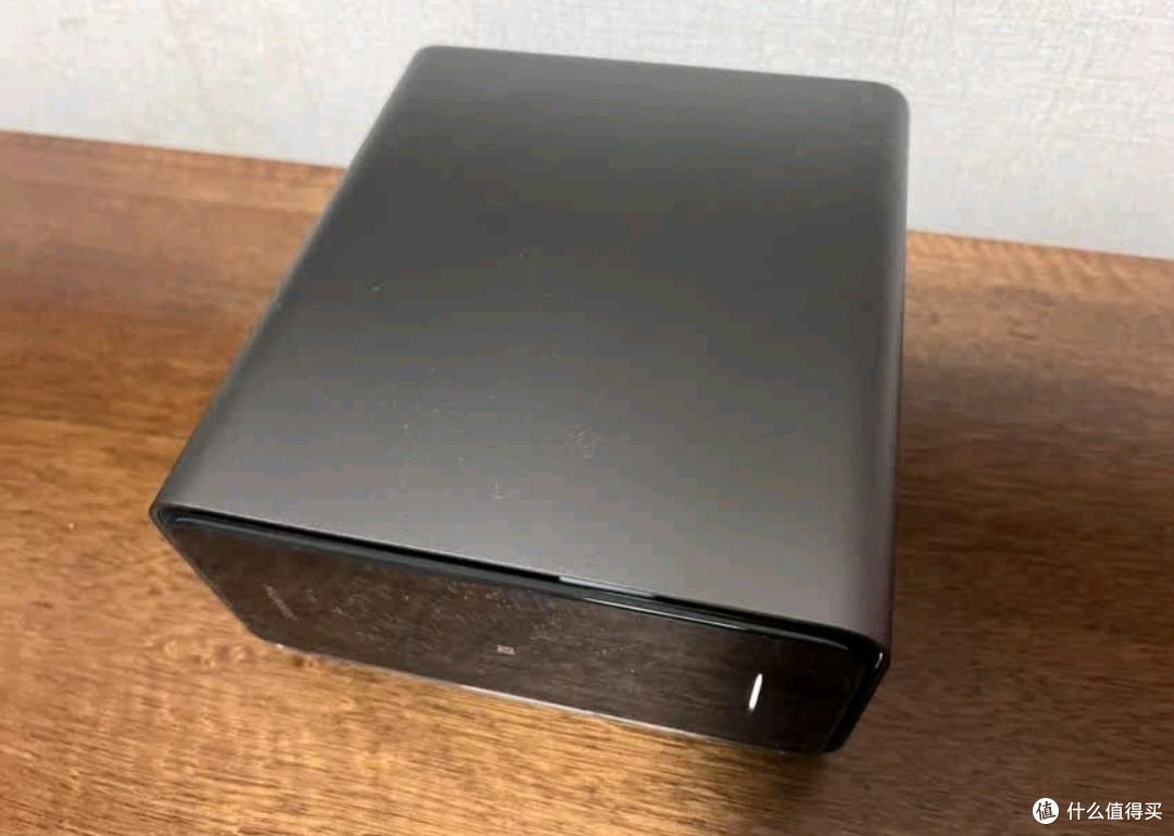 华为家庭存储4TB：手机一碰扩容