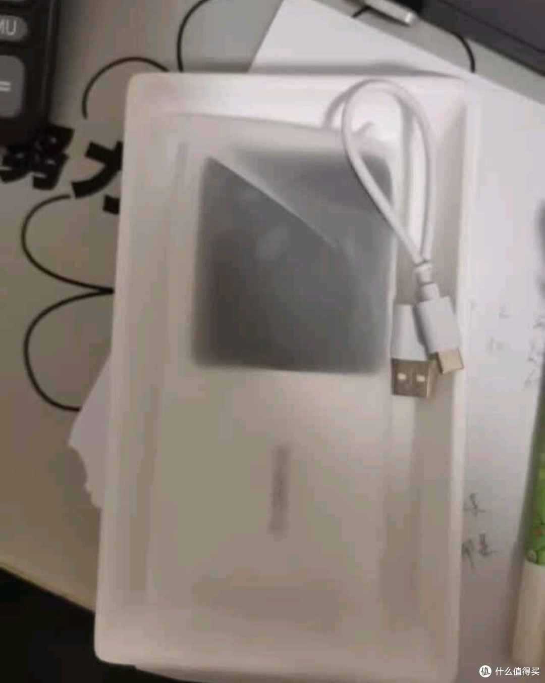 终于被我挖到好用的充电宝了