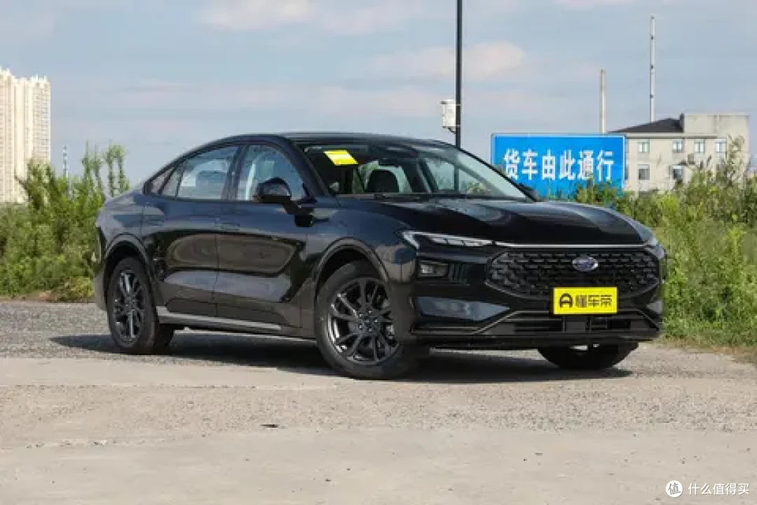 预算20万左右,想买B级车,蒙迪欧和亚洲龙,谁更值得选?