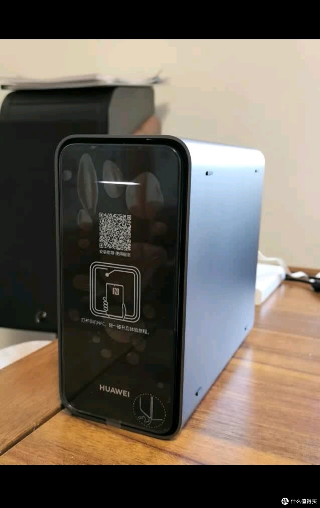 华为家庭存储4TB 手机一碰扩容 双盘位nas网络存储器相册备份家用