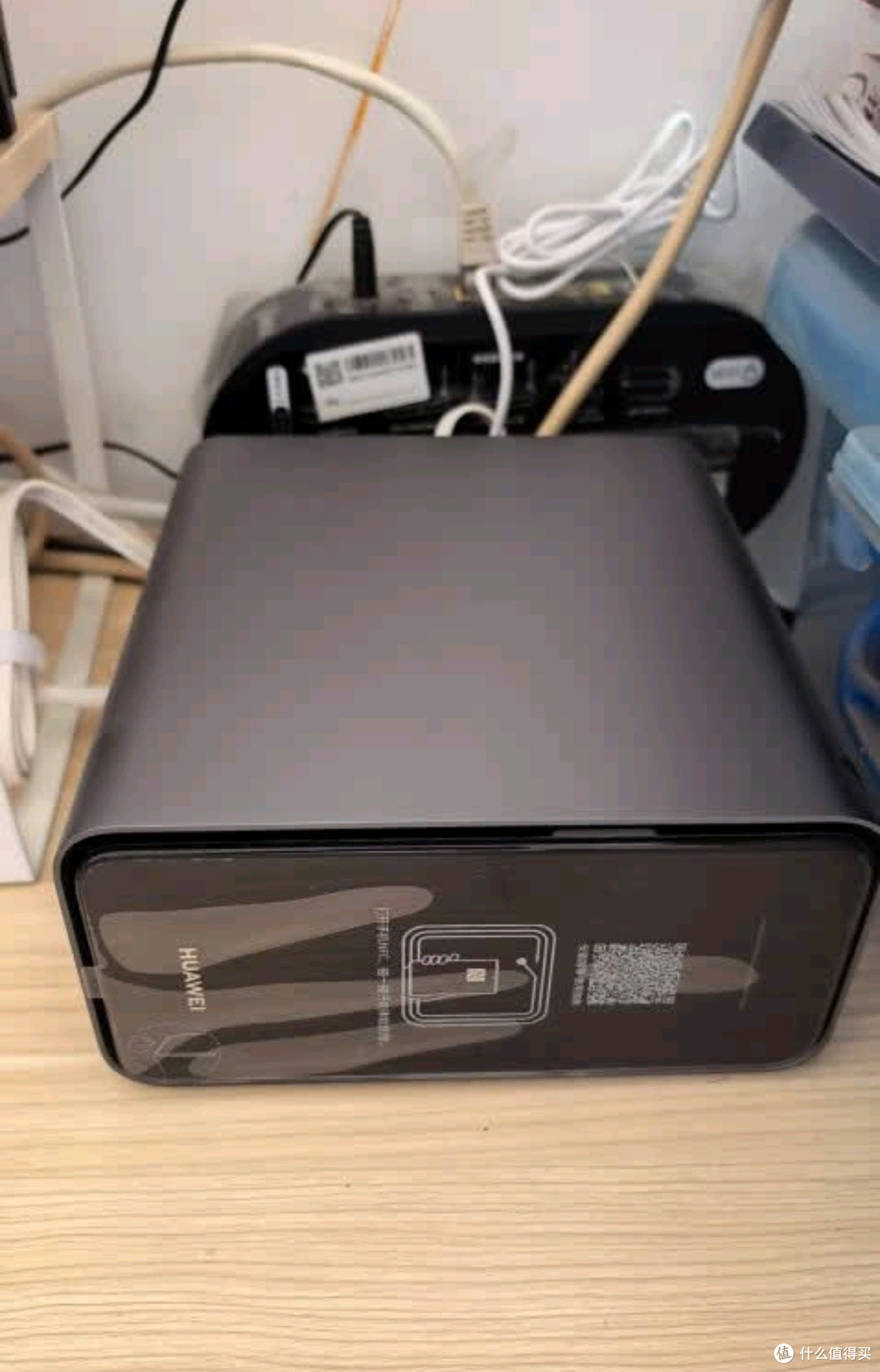 华为家庭存储4TB 手机一碰扩容 双盘位nas网络存储器相册备份家用