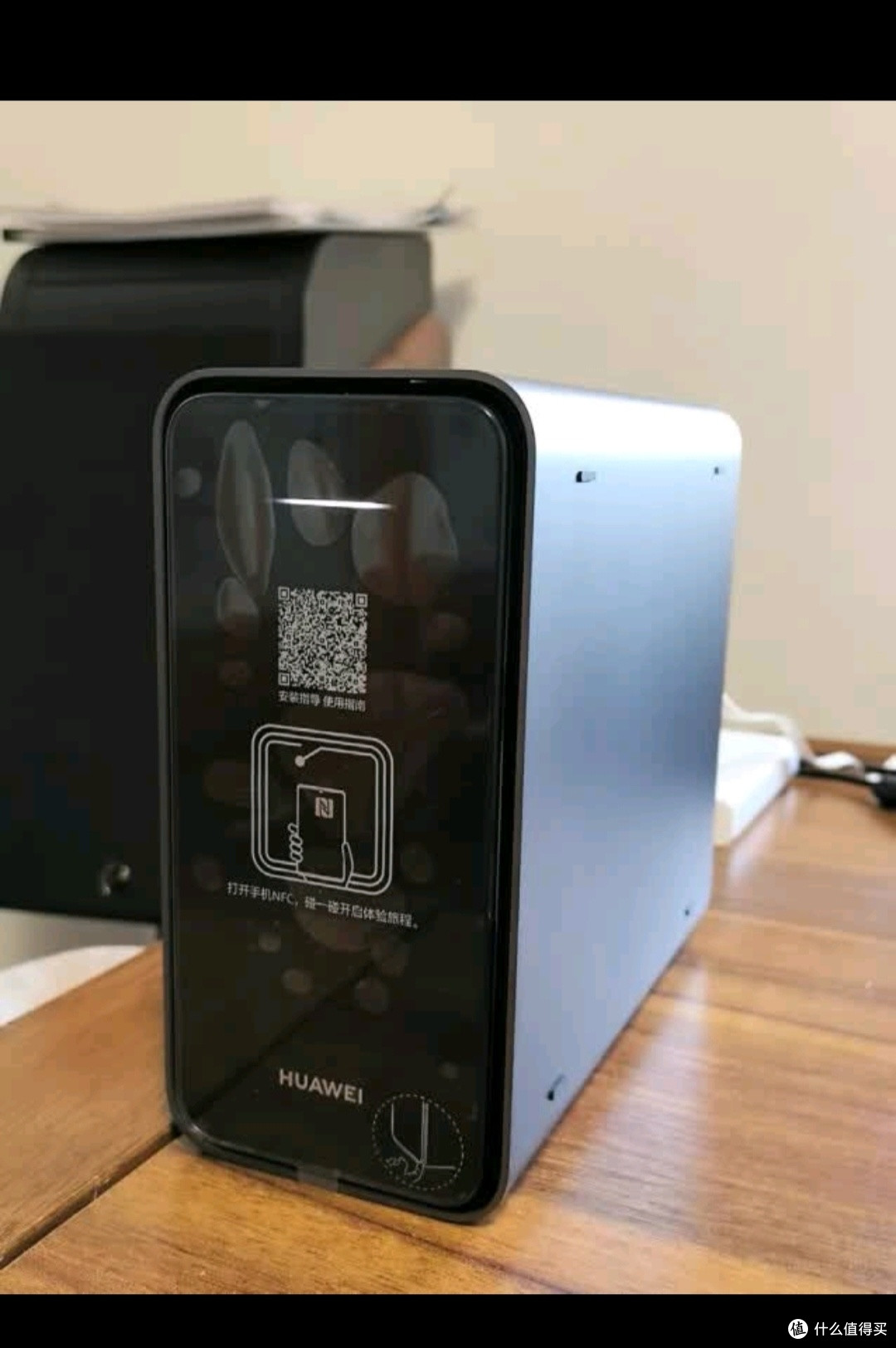 华为家庭存储4TB 手机一碰扩容 双盘位nas网络存储器相册备份家用