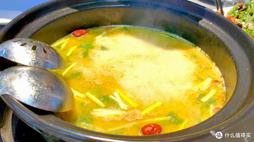 酸浆火锅：一碗绿豆发酵的酸香，解锁神都洛阳的味觉密码