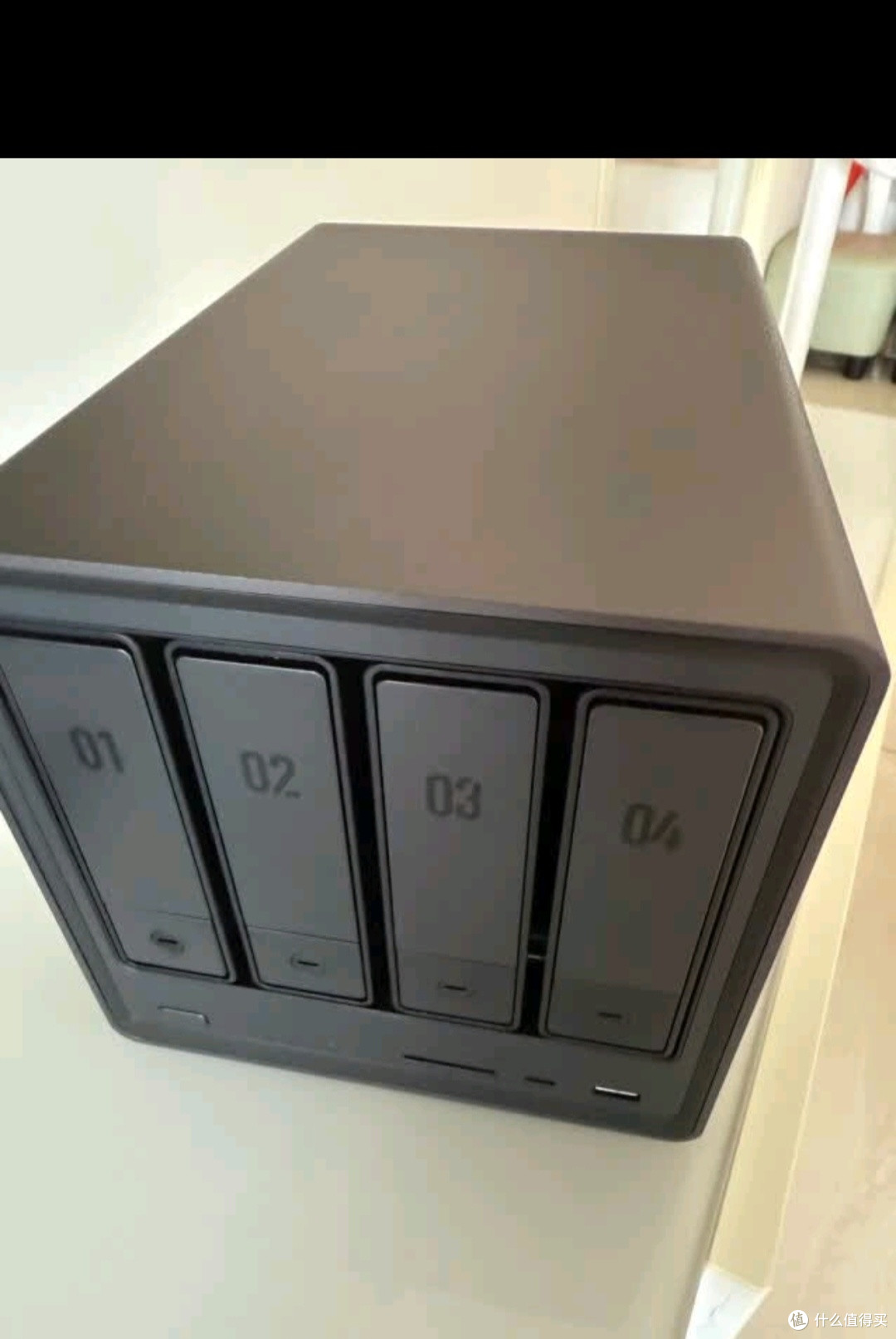 绿联私有云DXP4800 16G版四盘位NAS网络存储个人云硬盘AI家庭存储