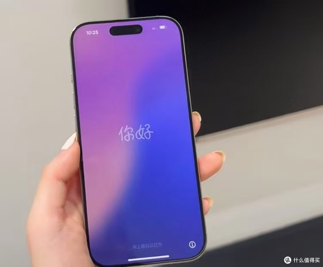 iPhone不讲武德，跌价2401元，五级钛金属+苹果A18 Pro