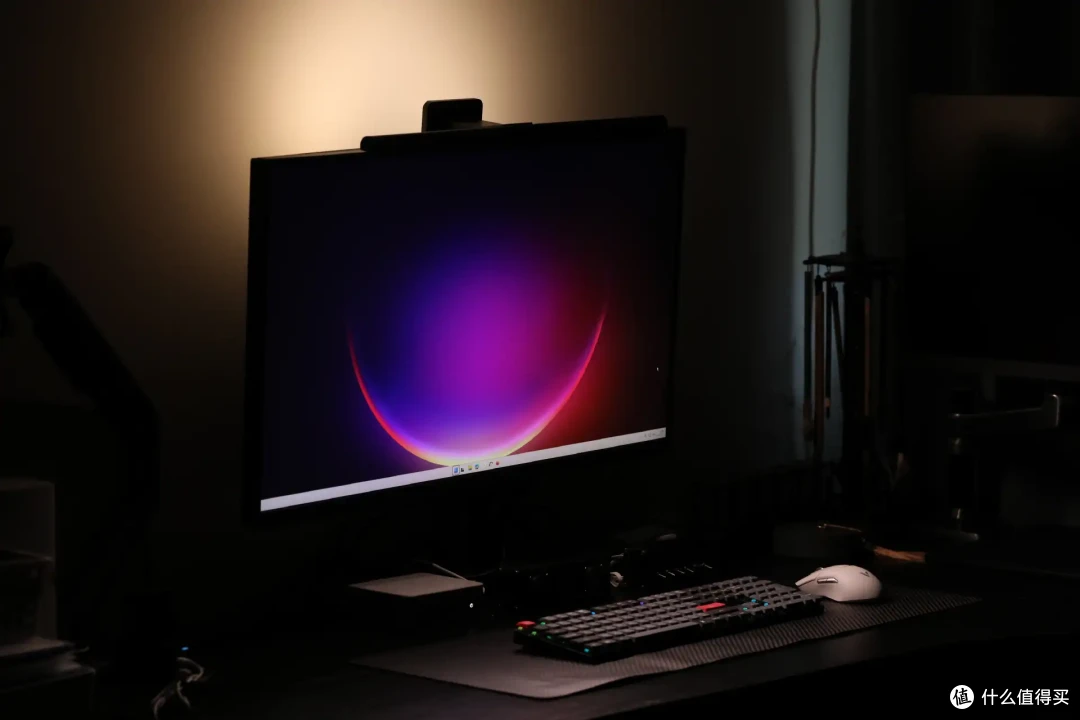 王者归来,明基 ScreenBar Halo 2 屏幕挂灯深度评测