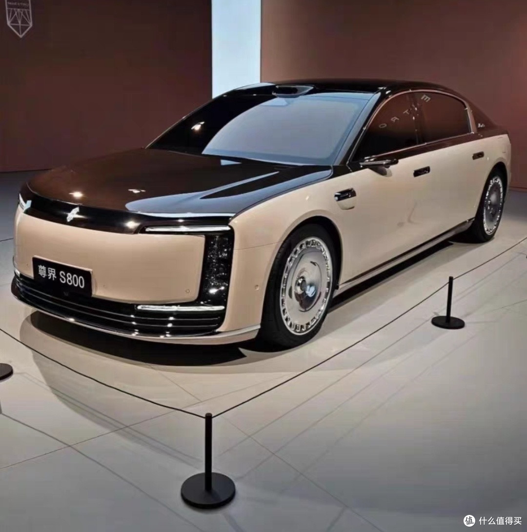 尊界S800:重新定义百万级豪华的“科技天花板”