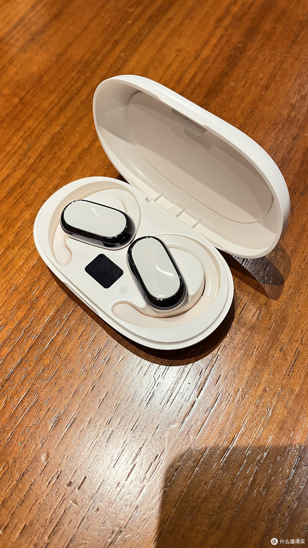 一款巨能打的蓝牙耳机——BLINBLIN FW9耳挂式耳机