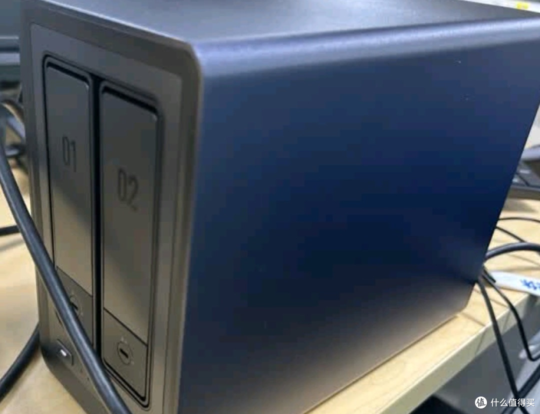 绿联私有云DXP2800 8G内存 双盘位NAS网络存储个人云家庭硬盘