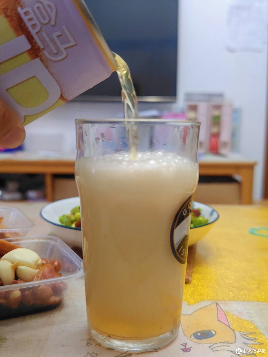 朋友相聚首选,盒马NB鲜活原浆喝出风采
