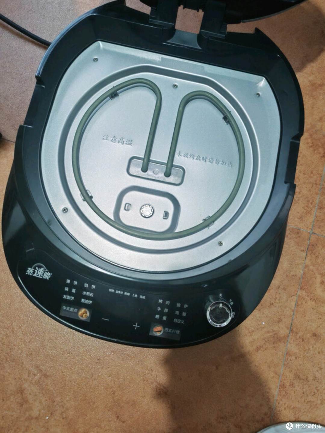 美的（Midea）电饼铛3072升级款：家庭厨房的智能煎烤新选择