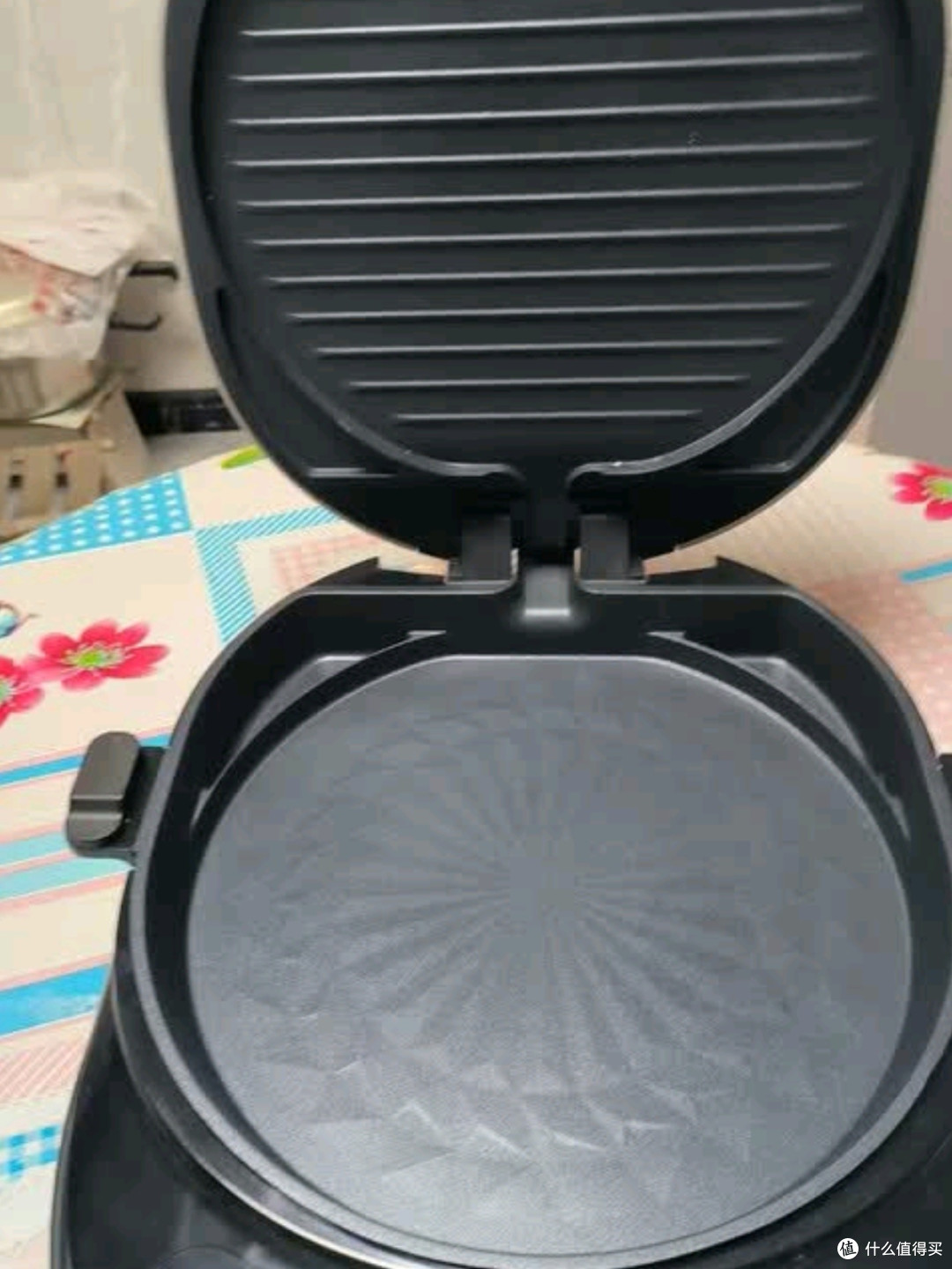 美的（Midea）电饼铛3072升级款：家庭厨房的智能煎烤新选择