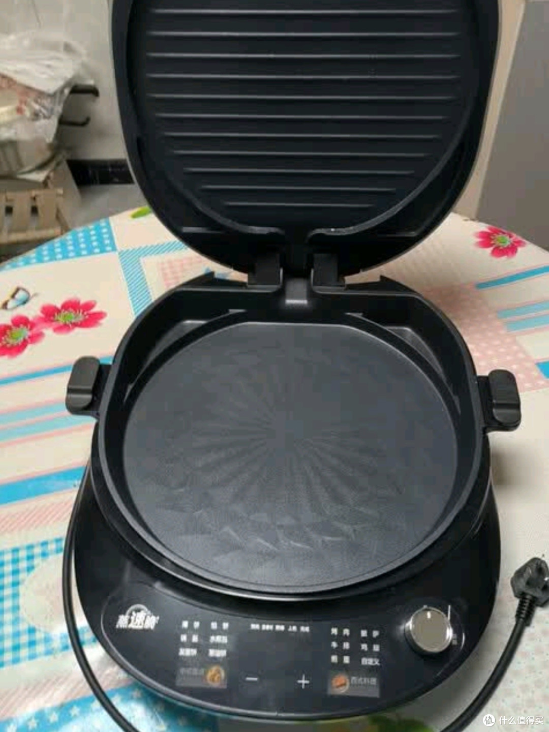 美的（Midea）电饼铛3072升级款：家庭厨房的智能煎烤新选择