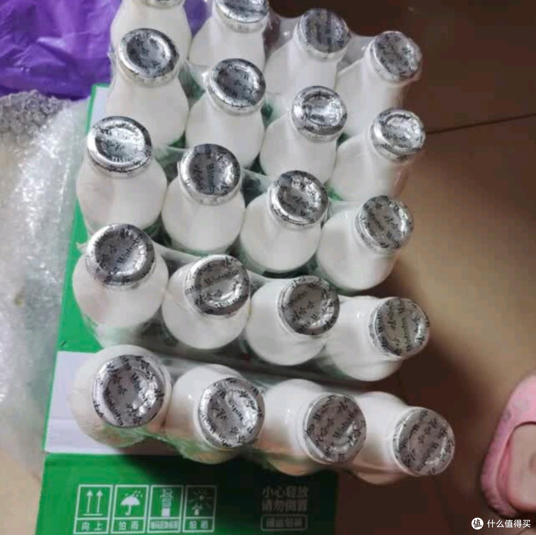 娃哈哈AD钙奶：经典含乳饮料，整箱装尽享欢乐时光