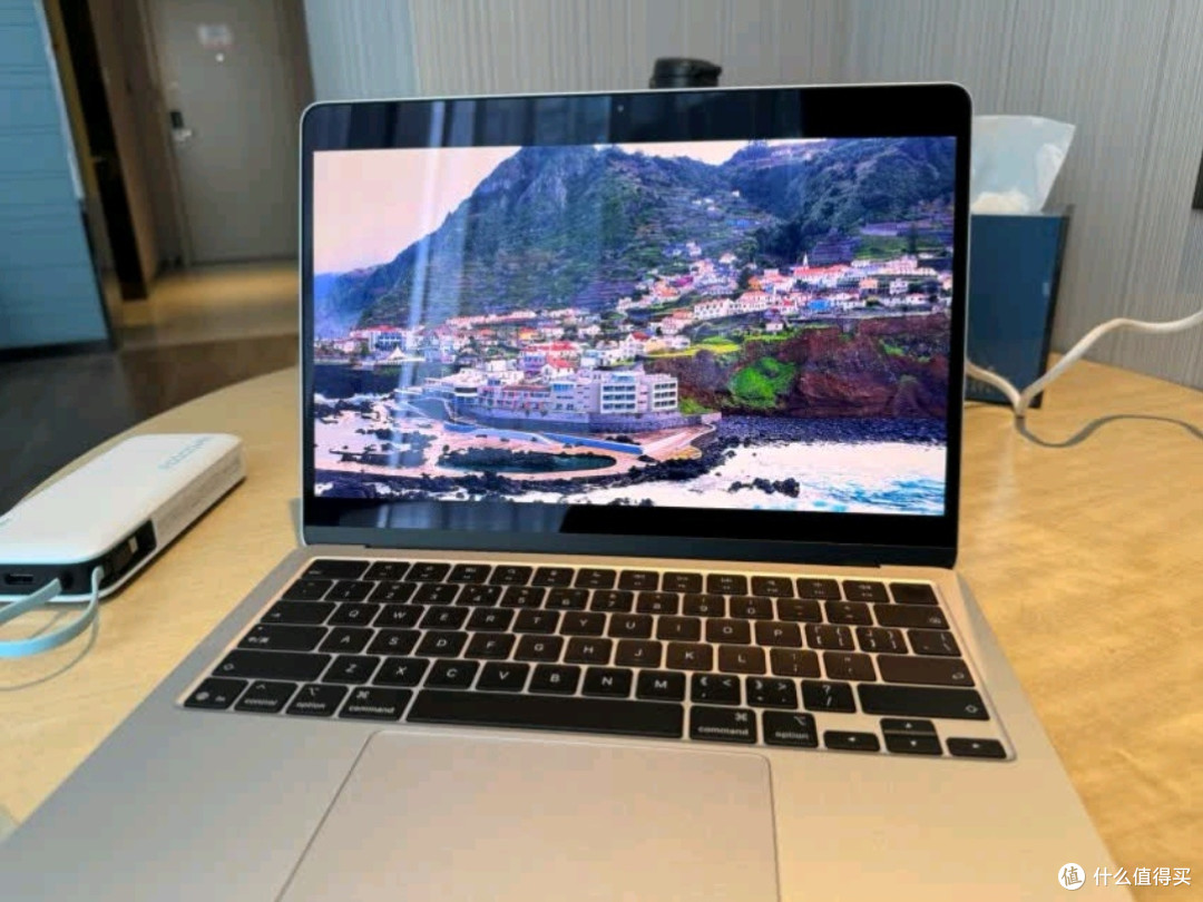 Apple 2025款MacBook Air 13英寸M4:国家补贴下的智能之选