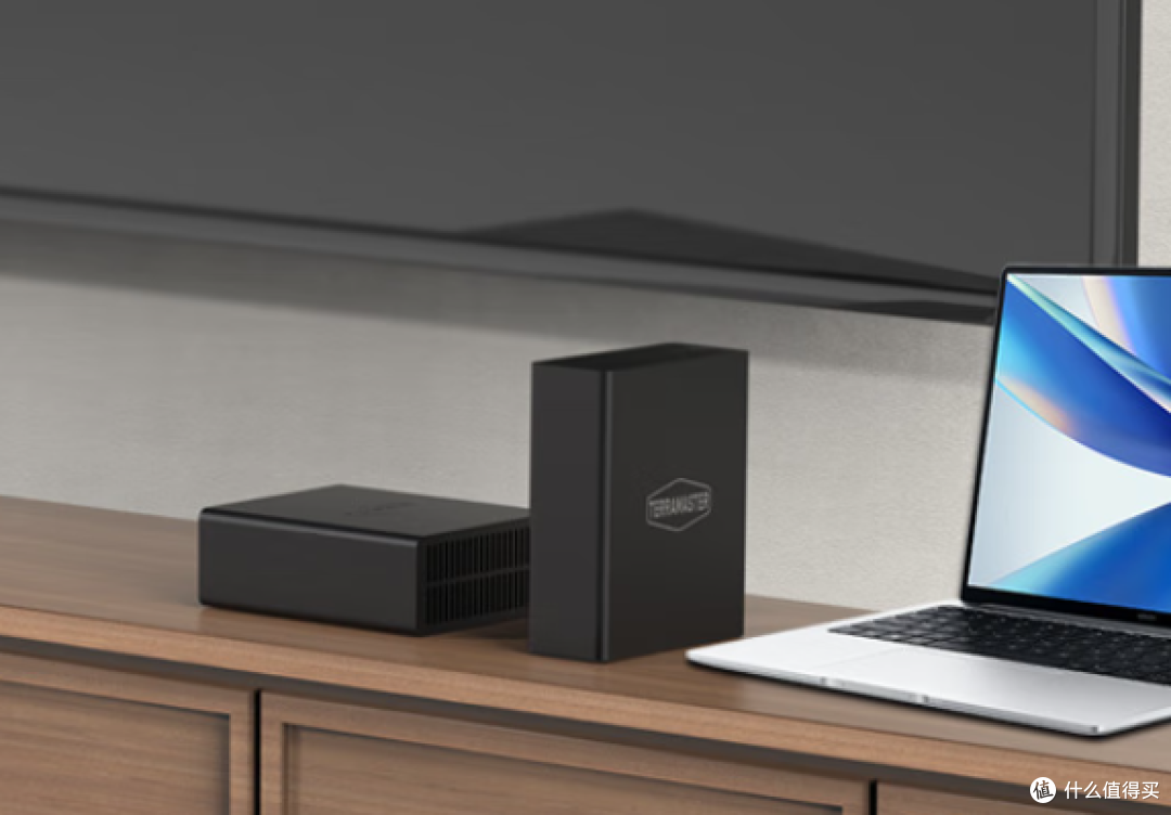 评估购买全闪 NAS 时机:铁威马 F8 SSD Plus 的启示