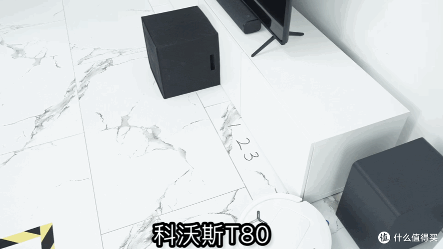 滚筒、履带、双圆盘,3k 价位扫地机器人哪种清洁方案更胜一筹?